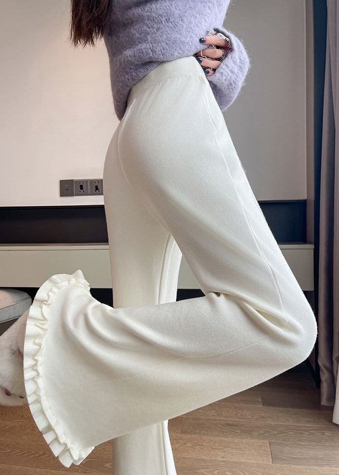Sophisticated Trousers with a Clean Classic Look