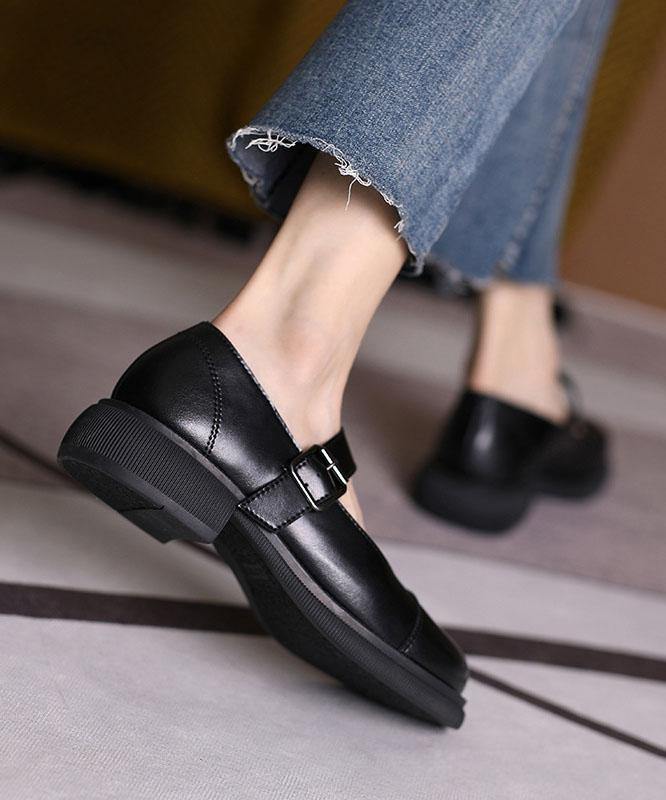 Graceful Orthopedic Shoes for Modern Look