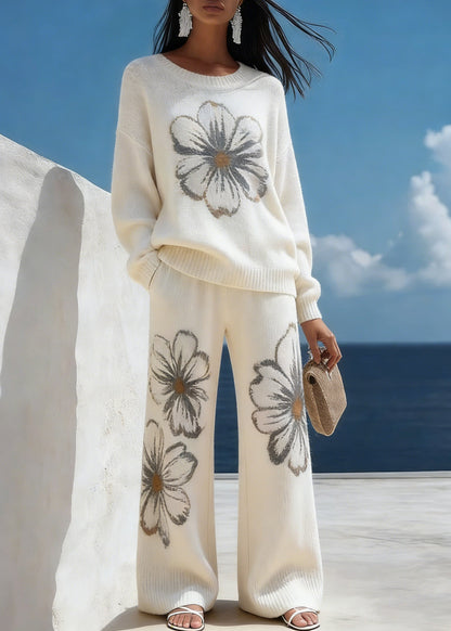 Beautiful Set with Unique Style