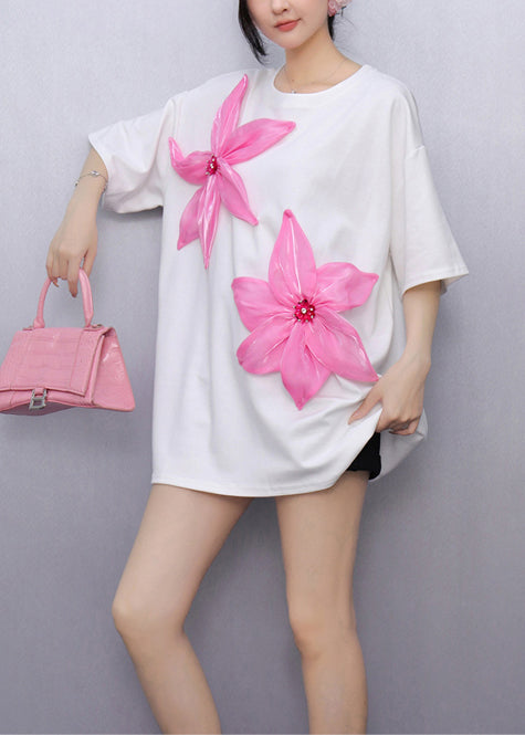 Well Tailored Top with a Graceful Silhouette