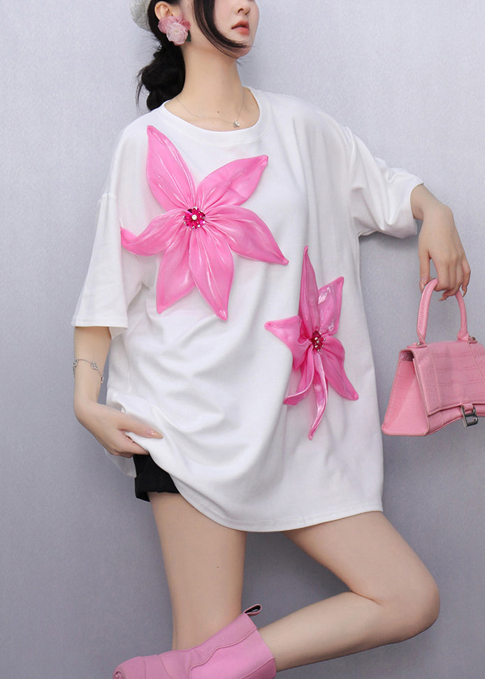 Well Tailored Top with a Graceful Silhouette