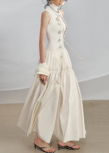 Gracefully Styled Garment for Any Occasion