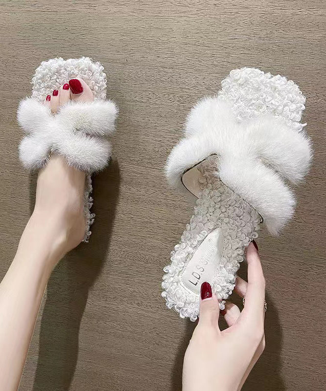 Chic Orthopedic Sandals with Unique Design