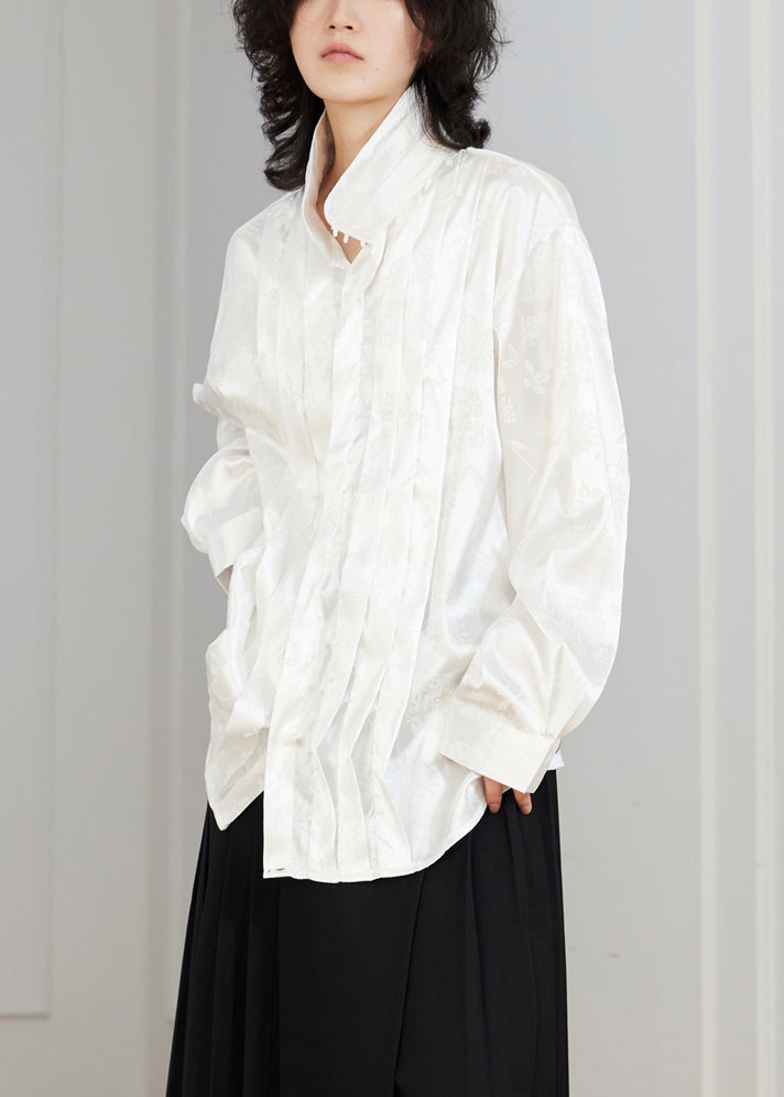 A Vintage Style Shirt with Delicate Timeless Details