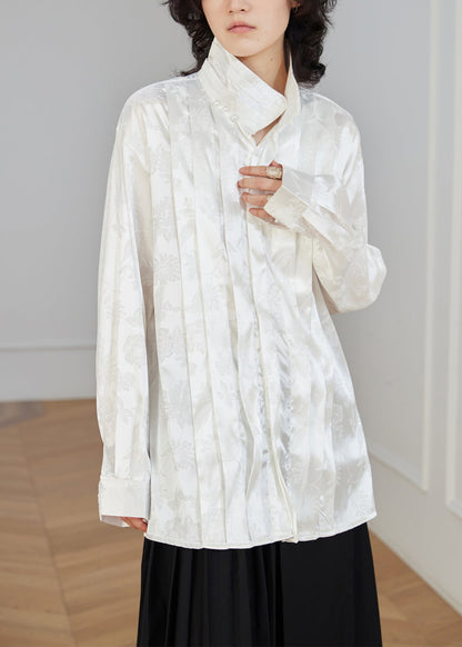 A Vintage Style Shirt with Delicate Timeless Details