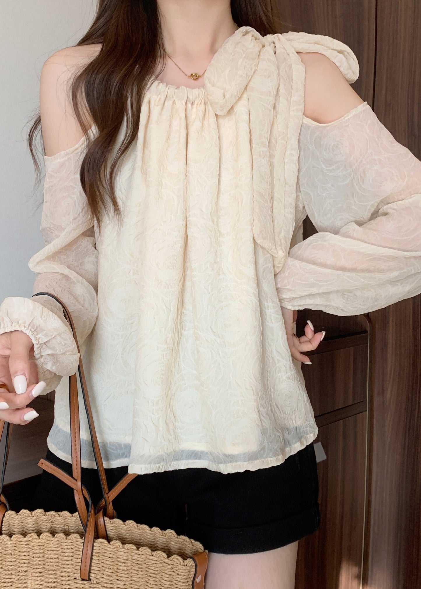 Gracefully Styled Shirt for Any Occasion