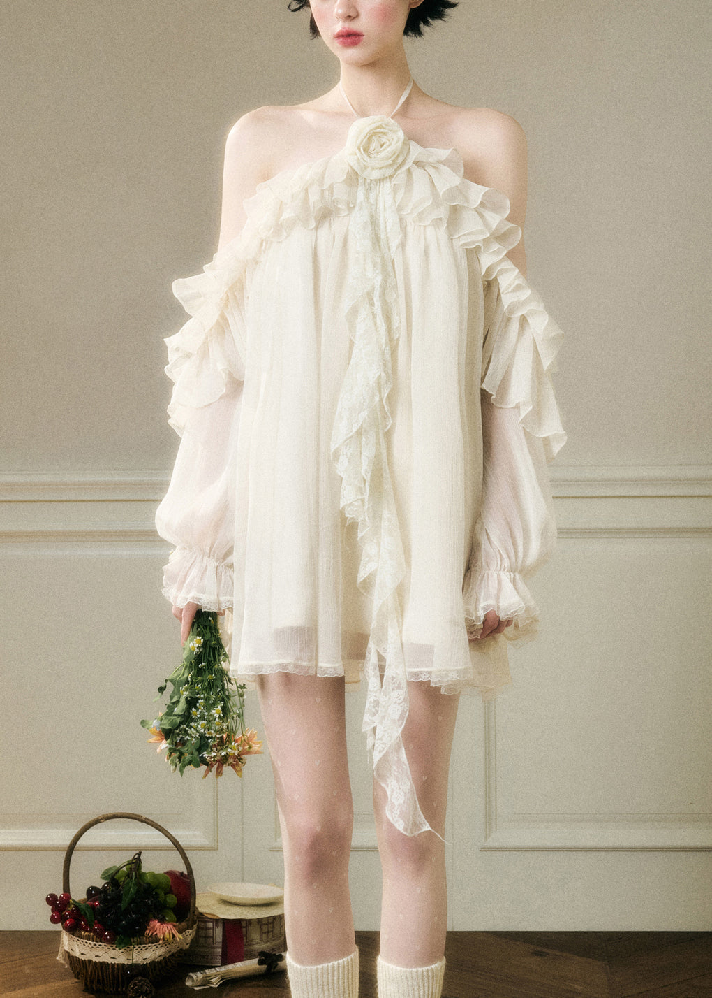 Gracefully Styled Dress for Any Occasion