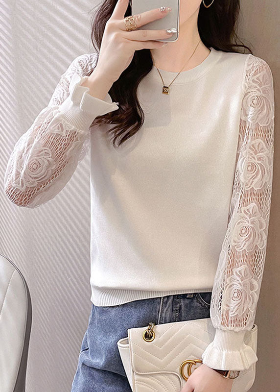 Effortlessly Elegant Top with a Timeless Design