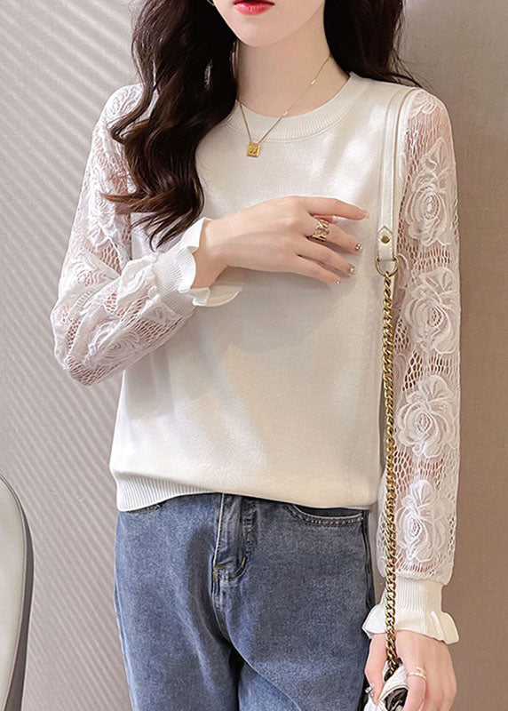 Effortlessly Elegant Top with a Timeless Design