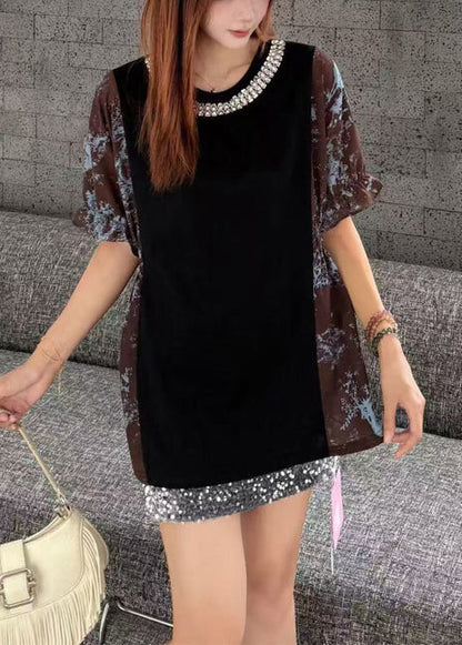 Well Tailored Garment with a Graceful Silhouette