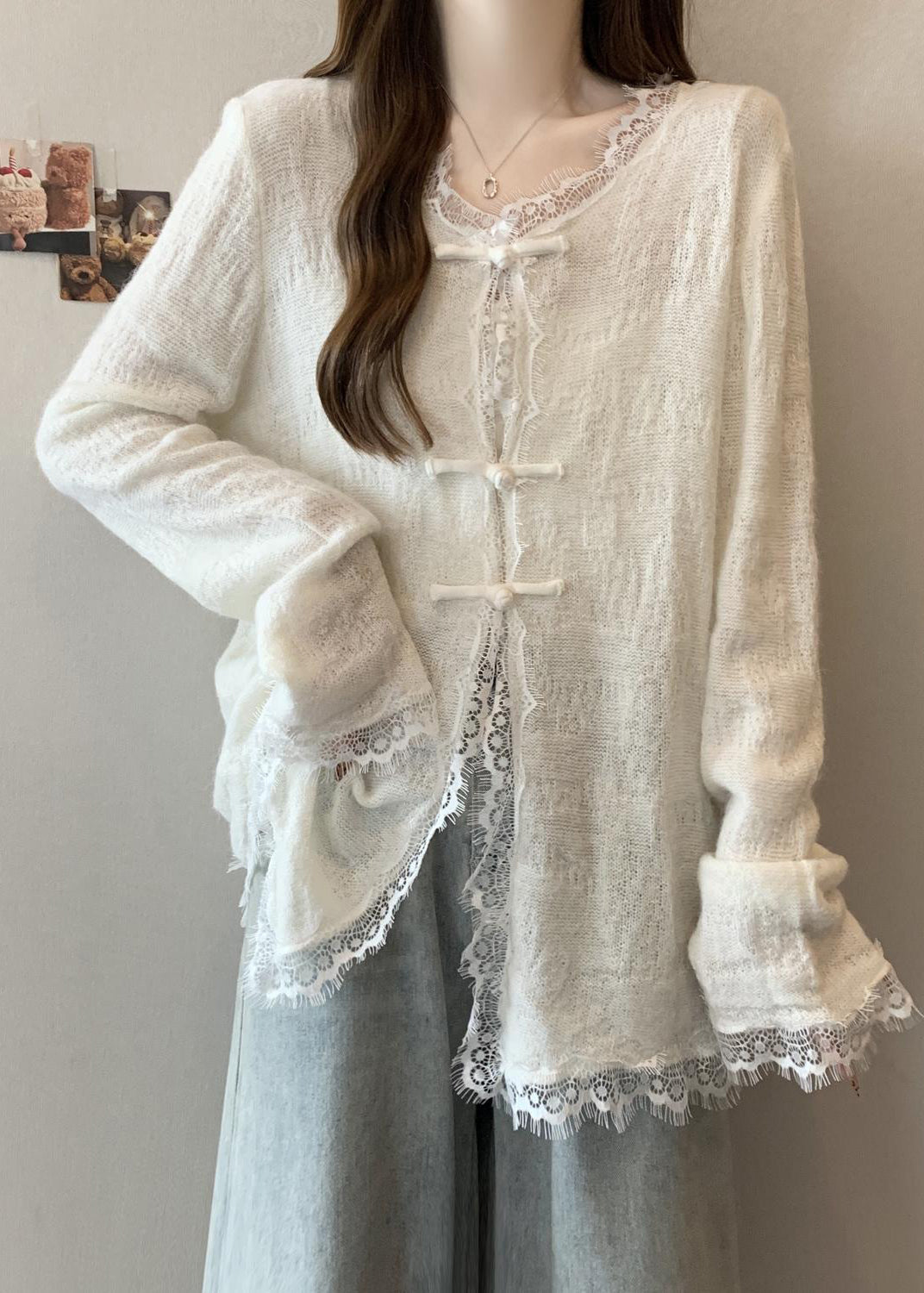 Elegantly Styled Cardigan for Everyday Wear