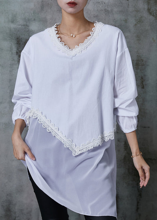 Sophisticated Blouse with a Clean Classic Look