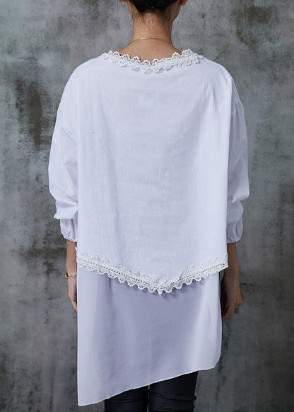 Sophisticated Blouse with a Clean Classic Look