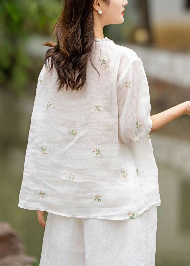 Polished Blouse with an Effortless Classic Look