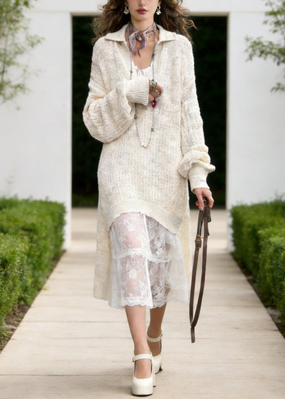 Classic Vintage Sweater with a Flattering Fit