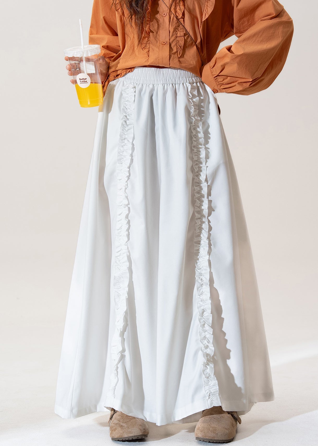 Sophisticated Pants with a Clean Classic Look
