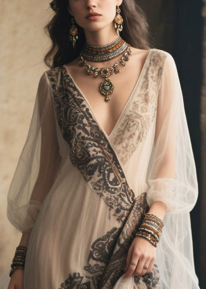 Beautifully Crafted Dress in a Classic Style