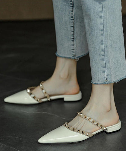 Graceful Orthopedic Sandals for Modern Look