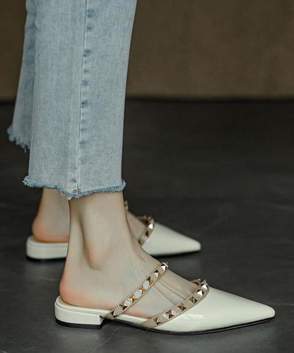 Graceful Orthopedic Sandals for Modern Look