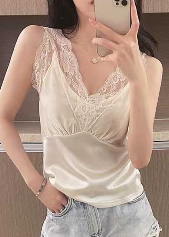 Well Tailored Garment with a Graceful Silhouette