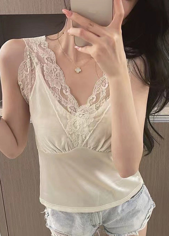 Well Tailored Garment with a Graceful Silhouette
