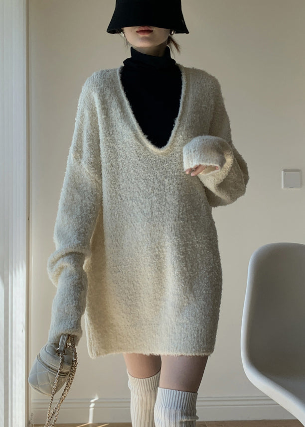 Well Tailored Garment with a Graceful Silhouette