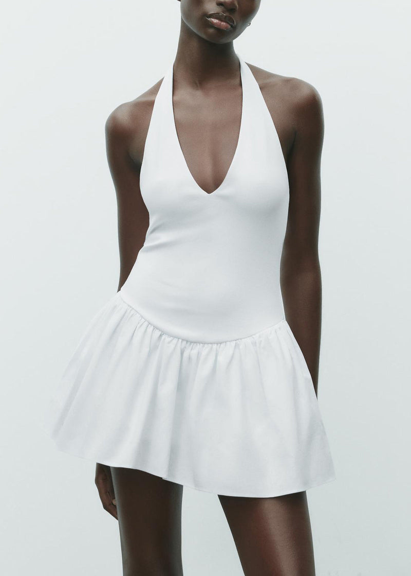 Classic Vintage Dress with a Flattering Fit