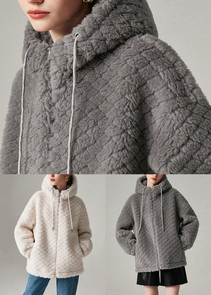 Sophisticated Coat with a Clean Classic Look