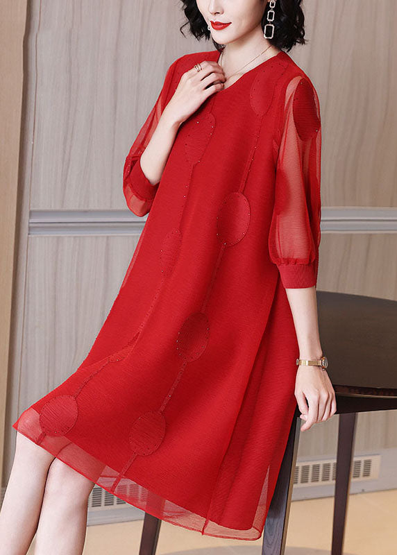 Beautifully Crafted Dress in a Classic Style