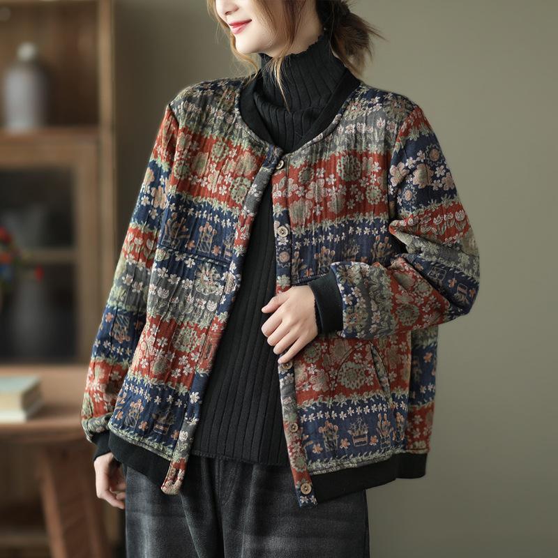 Beautifully Finished Coat in a Timeless Design