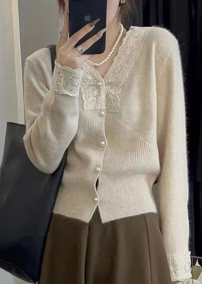 Beautifully Crafted Coat in a Classic Style