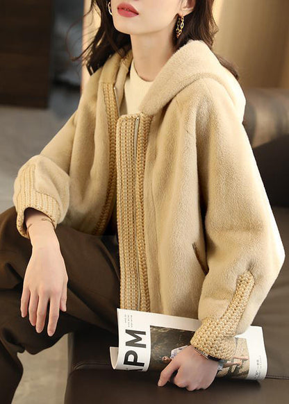 Classic Vintage & Enduringly Stylish Coat