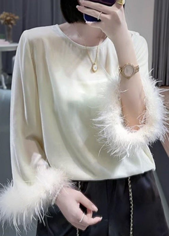 Well Tailored Top with a Graceful Silhouette