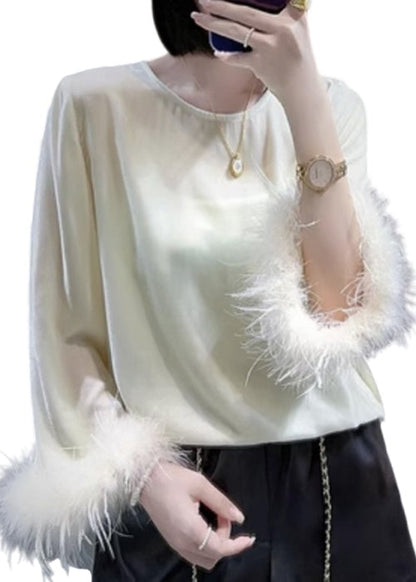 Well Tailored Top with a Graceful Silhouette