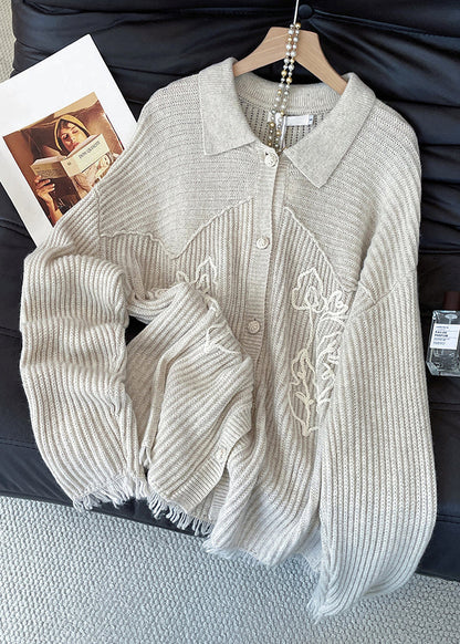 Elegantly Styled Coat for Everyday Wear