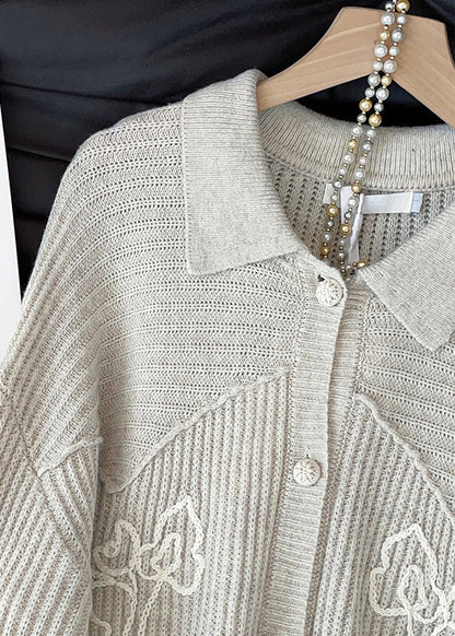 Elegantly Styled Coat for Everyday Wear