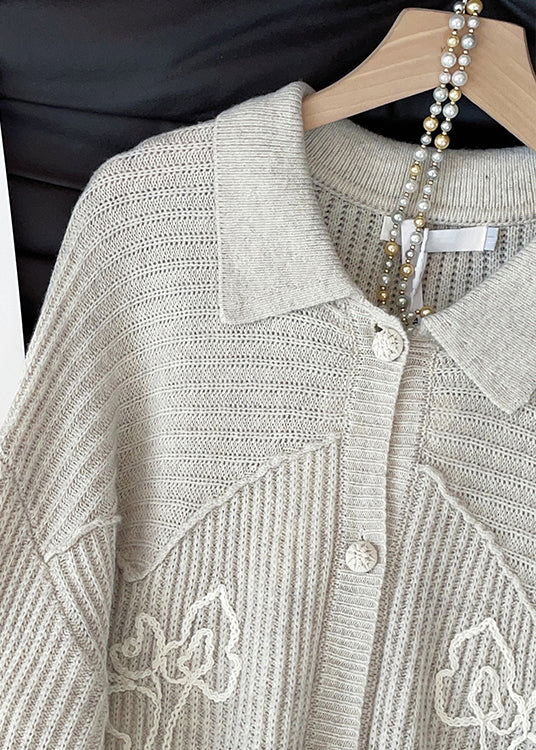 Elegantly Styled Coat for Everyday Wear