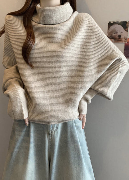 Classic Vintage Sweater with a Flattering Fit