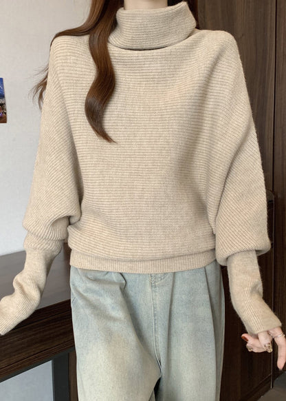 Classic Vintage Sweater with a Flattering Fit