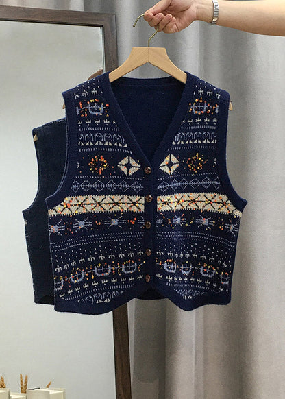 Polished Top with an Effortless Classic Look