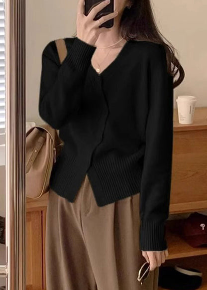 Well Tailored Top with a Graceful Silhouette