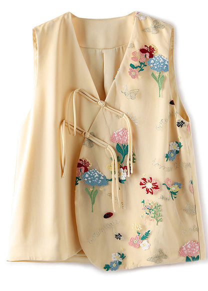 Elegantly Styled Coat for Everyday Wear