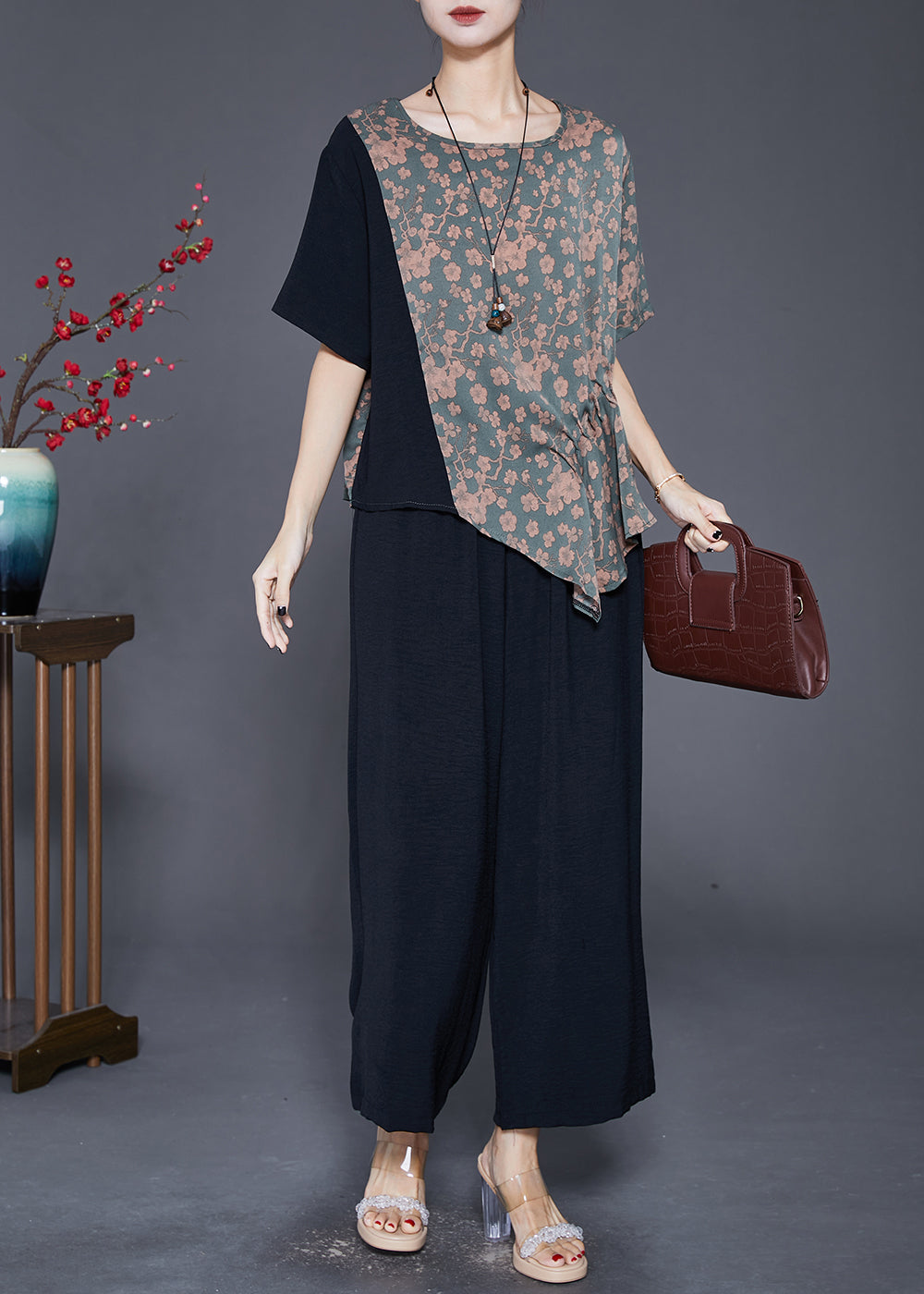 Beautifully Finished Garment in a Timeless Design