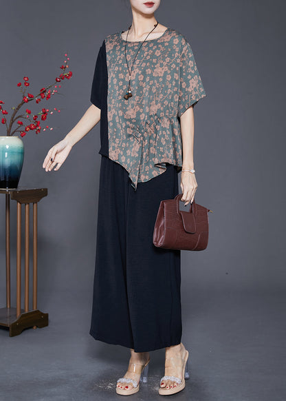 Beautifully Finished Garment in a Timeless Design