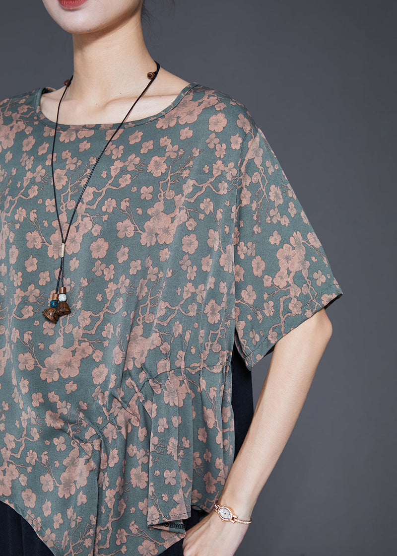 Beautifully Finished Garment in a Timeless Design