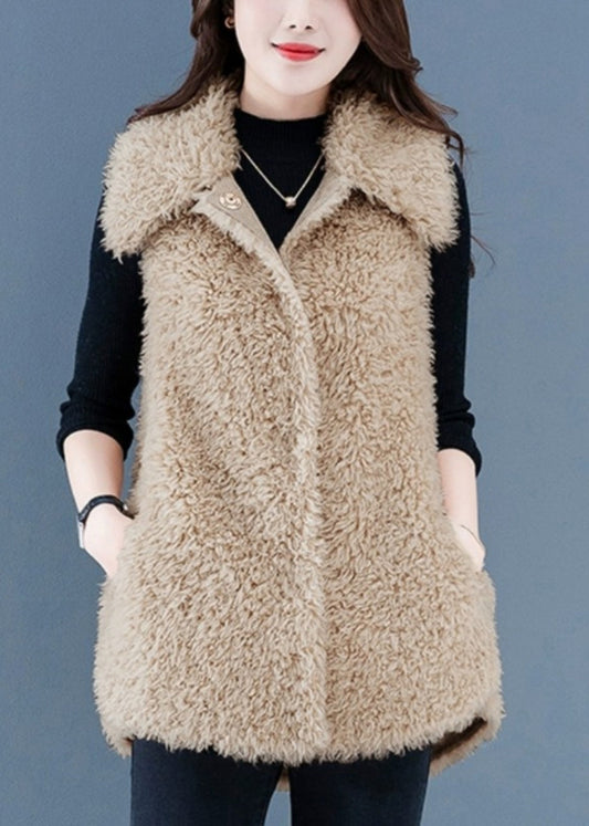 Polished Coat with an Effortless Classic Look