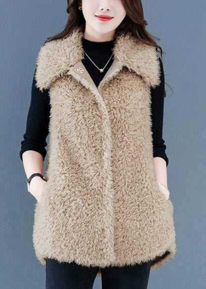 Polished Coat with an Effortless Classic Look