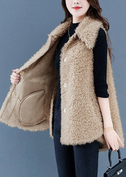 Polished Coat with an Effortless Classic Look