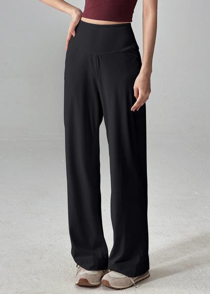 Effortlessly Elegant Pants with a Timeless Design
