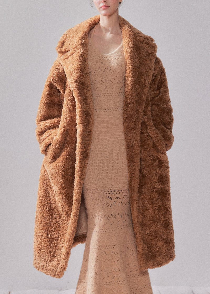 Polished Coat with an Effortless Classic Look